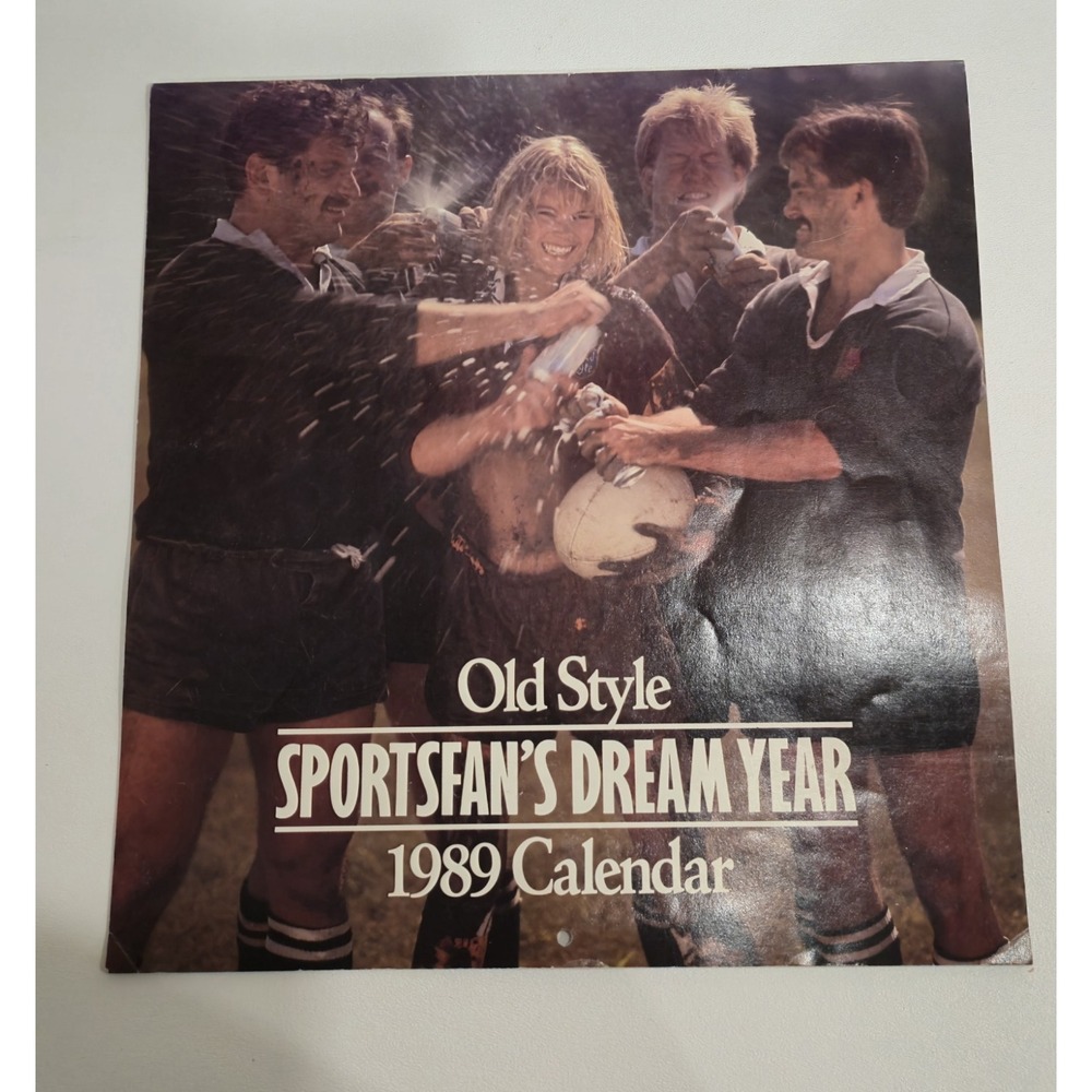 Vintage 1989 Old Style Beer Calendar Sportsfans Dream Year Pinup Girls Heileman